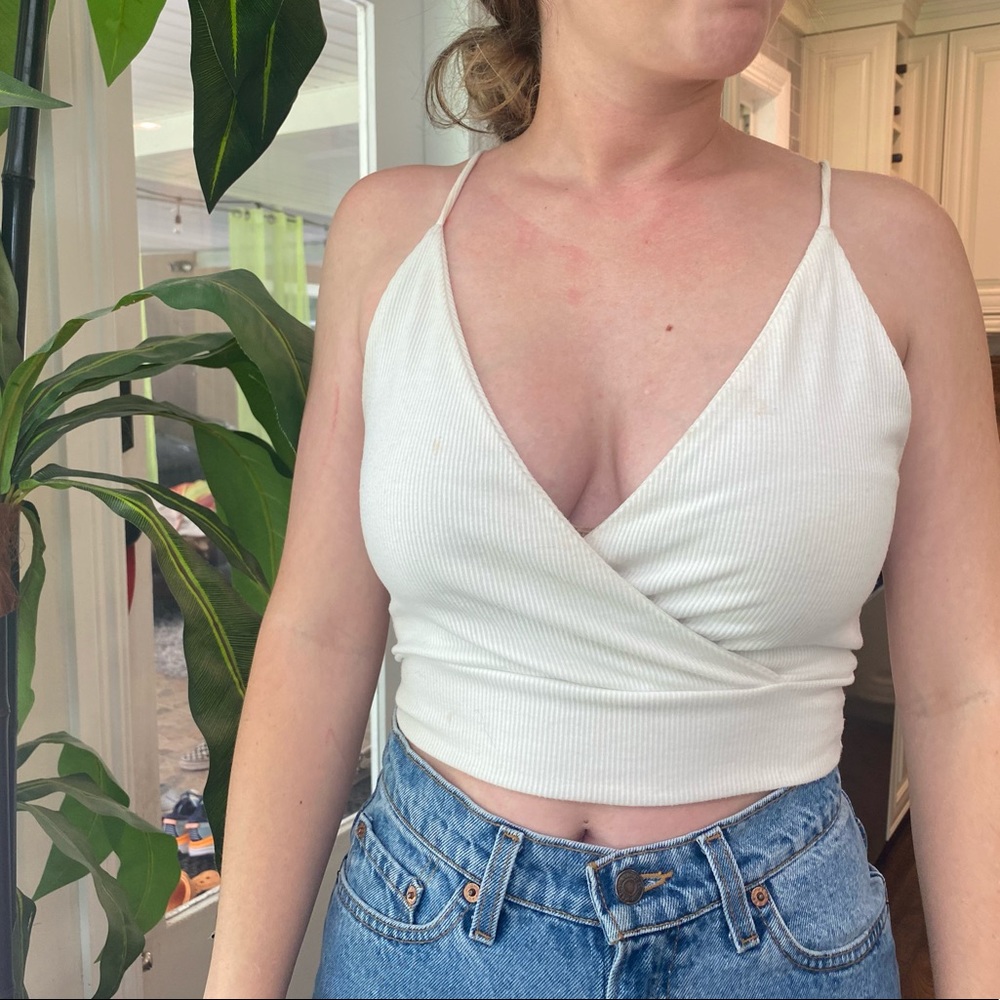 White crop top